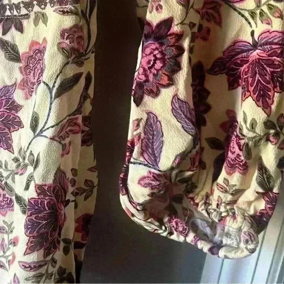 Torrid Babydoll Rayon Crepe Embroidered Lace-Up Top Size 3 - Picture 6 of 8